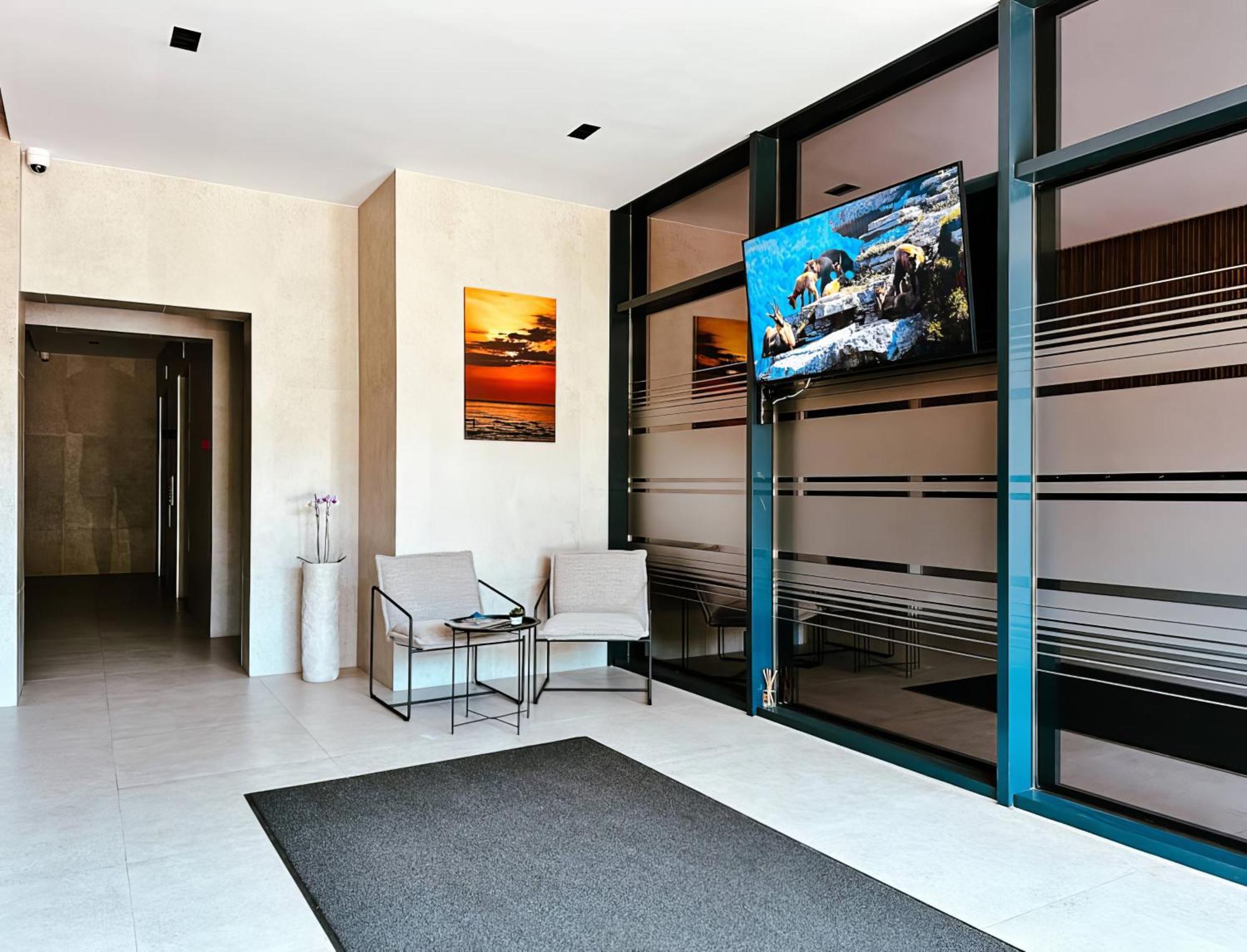 Апартаменты Center Pearl 2Br Wifi Easy-Check-In Клайпеда Экстерьер фото